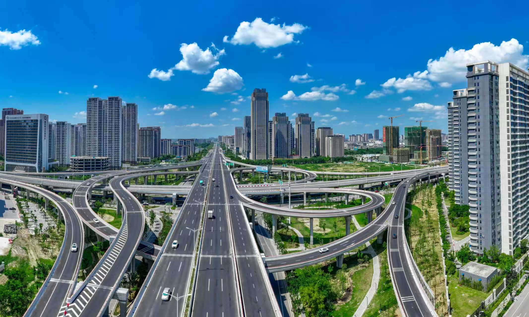 PG电子科技：襄阳当选全国文明城市！千年古城绽放文明之光(图9)