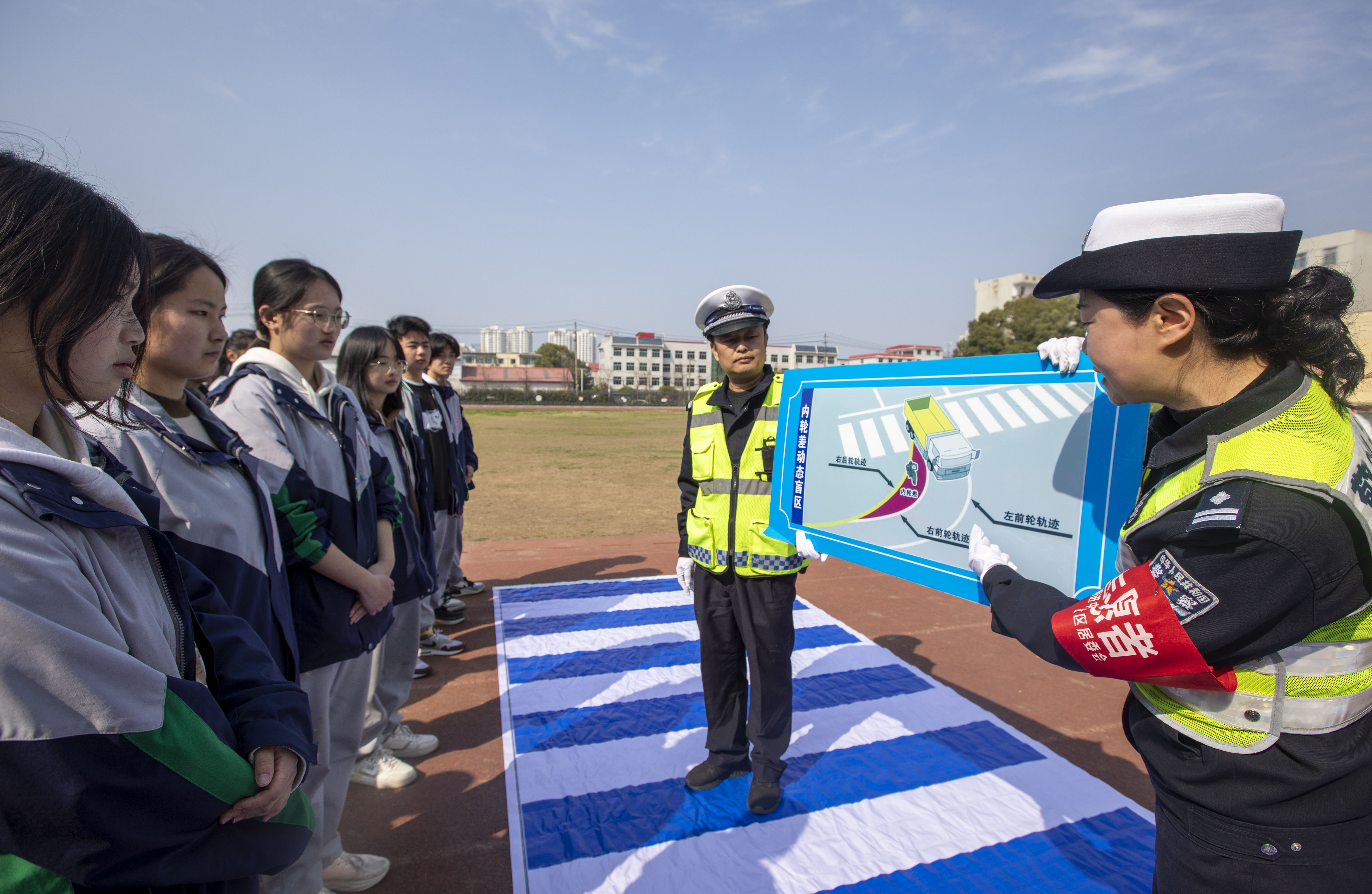 PG电子科技：襄阳当选全国文明城市！千年古城绽放文明之光(图11)
