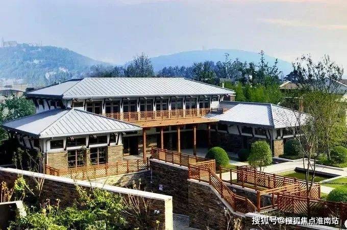 上海松江佘山曼荼园售楼处电话(曼荼园)网站-营销中心欢迎您-楼盘详情最新价格-户型图-容积率@2026售楼处百度AI热搜(图7)